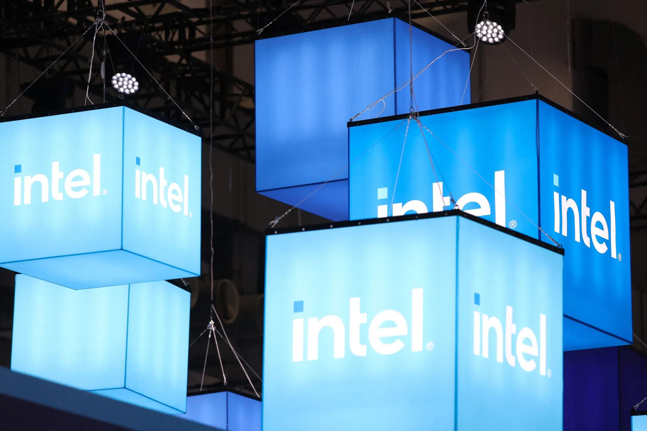 Администрация Трампа ведет переговоры о покупке доли в Intel.