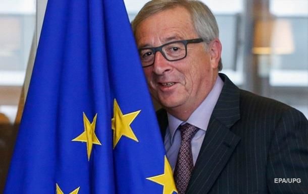 Европарламент не пустил Юнкера в отставку.