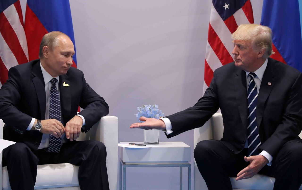 Kremlinul dezminte: Nicio întâlnire secretă Trump-Putin. Foto: CNN