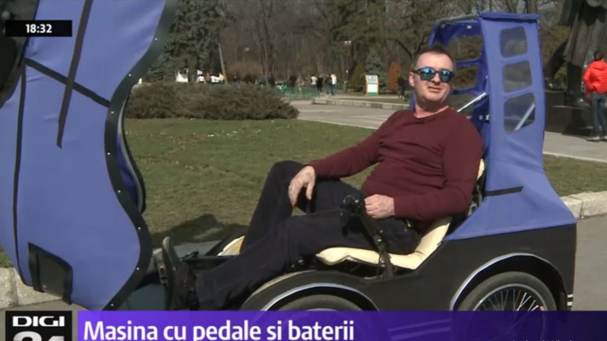 Ce a făcut un bucureștean ca să scape de trafic. Foto: Captură video