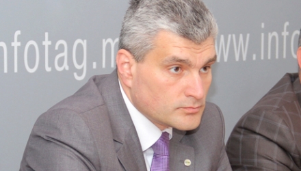 Слусарь также сообщил, что власти намекнули фермерам, что нужно подождать до осени.