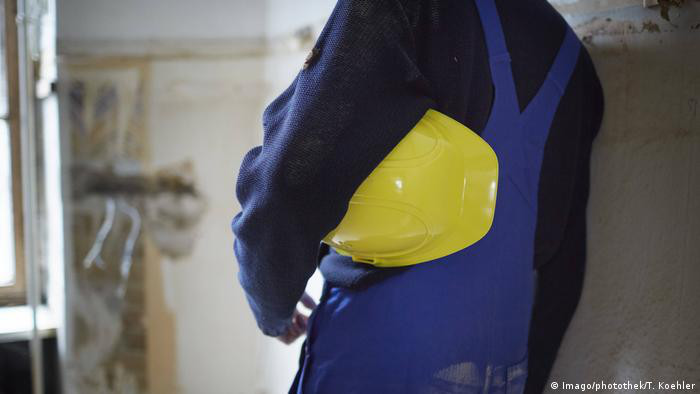 В Германии ожидают более длительной рецессии из-за украинского кризиса.
