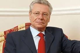 Se caută un premier comod alianței și Partidului Democrat. Foto: libertatea.ro