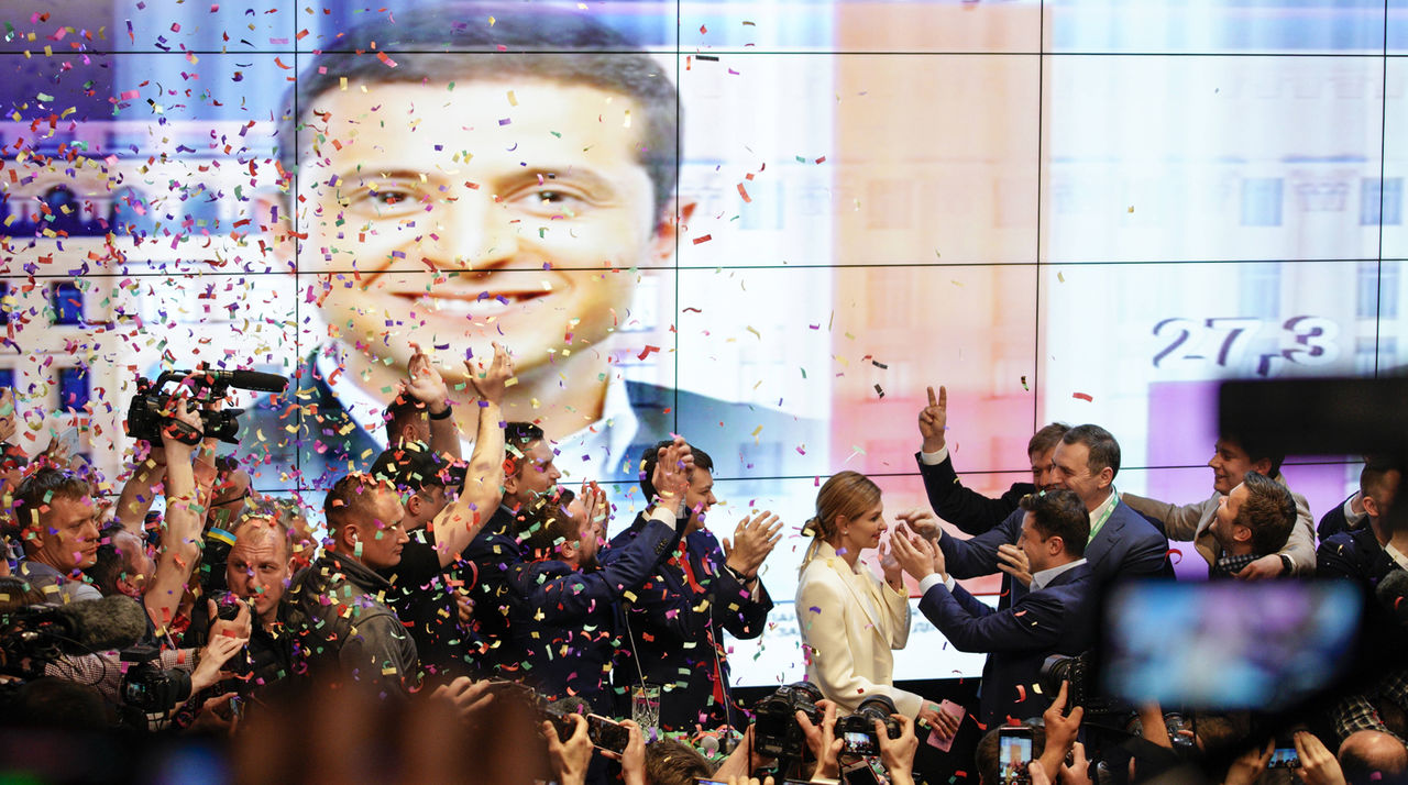 Штаб Зеленского предложил украинцам сообщать ему о проблемах в фейсбуке.