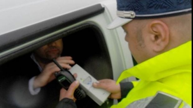 Un bărbat a fost prins de trei ori băut la volan în decurs de doi ani