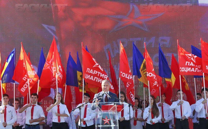 Лидер Партии социалистов Игорь Додон.