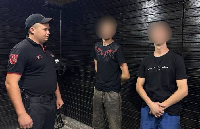 Doi tineri anunțați în căutare, reținuți de carabinieri la Bălți.