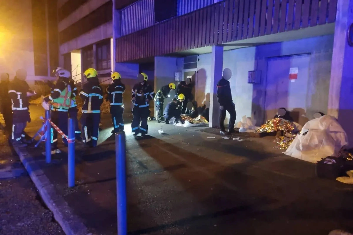 Во Франции мужчина взорвал гранату в баре: есть пострадавшие.