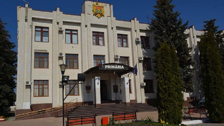 В Хынчештском районе вновь введен желтый код из-за COVID-19.