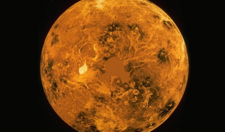 Planeta Venus ar fi putut găzdui viaţa în trecut, în oceane de apă şi dioxid de carbon, arată unele simulări realizate de cercetătorii americani în cadrul unui nou studiu, scrie mediafax.ro.