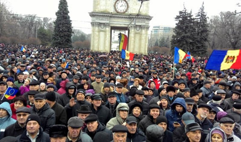 Trei partide şi peste 80 de ONG-uri vor să organizeze manifestaţii pe 27 martie. Foto: moldova-suverana.md