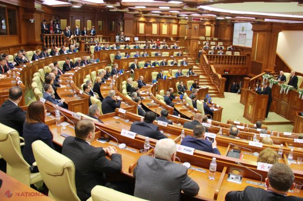 În Parlament ar accede cinci partide politice, dintre care doar două din actuala legislatură. Foto: ziarulnational.md