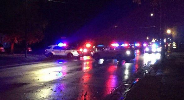 Doi ofițeri de poliție din Iowa, SUA, au fost împușcați mortal de atacatori necunoscuți, notează ABC News.