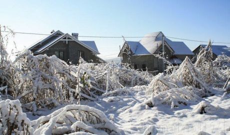 Meteorologii anunţă cer înnorat şi ninsori în sudul ţării. În zona de centru termometrele vor indica 0 şi -1 ziua şi -2..-3 noaptea.