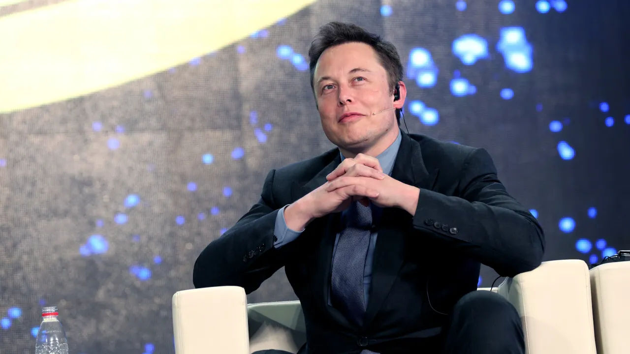 Илон Маск снова стал богатейшим человеком в мире по версии Forbes.