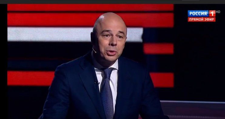 Доллар становится ненадежной валютой, и Россия постепенно отказывается от нее.