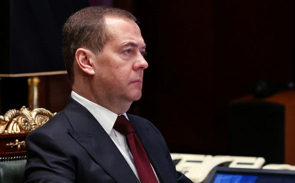 Медведев предсказал голод, эпидемии и кризисы из-за санкций против России.