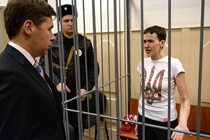 Надежда Савченко с адвокатом.