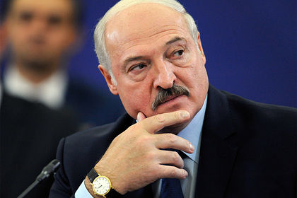 Лукашенко призвал глав стран СНГ поддержать новую украинскую власть.