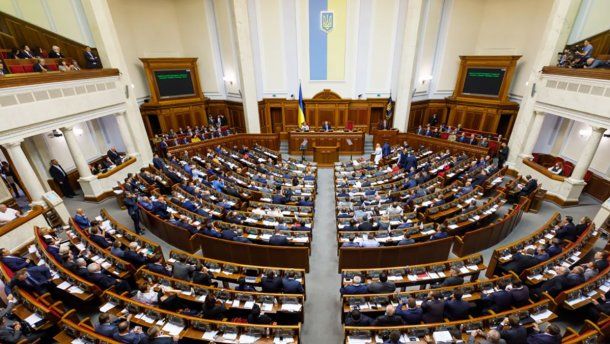 На выборы в Раду пойдут восемь Зеленских.