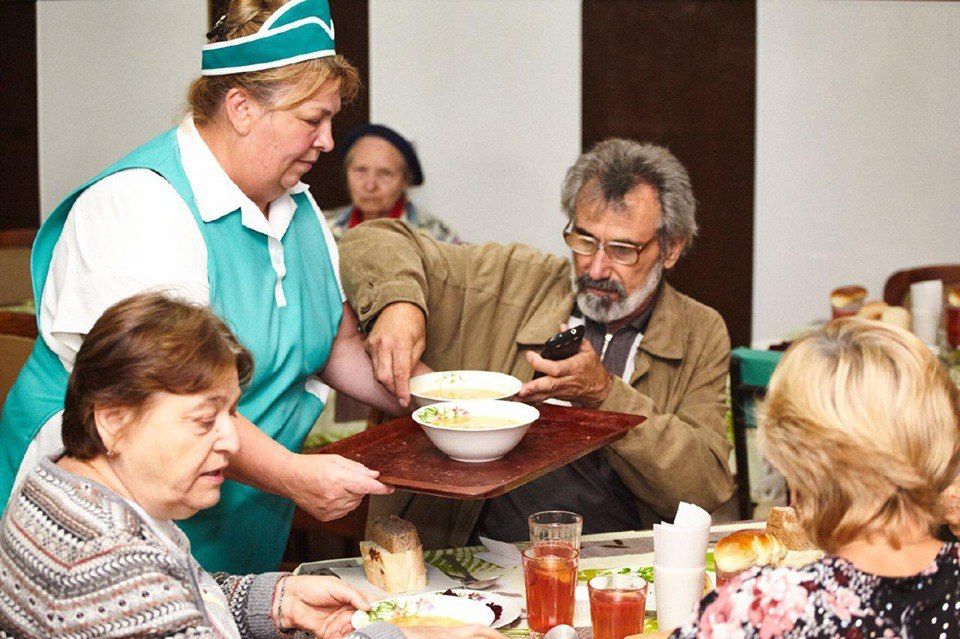 Проблемы малоимущих жителей столицы всегда были в центре внимания социалистов. 