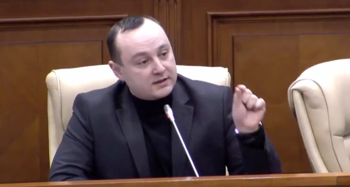 Батрынча ответил Гимпу: Мы вам не товарищи.
