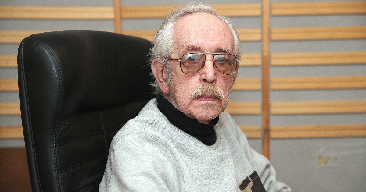 Актер и кинорежиссер Василий Ливанов попал в больницу с инсультом.