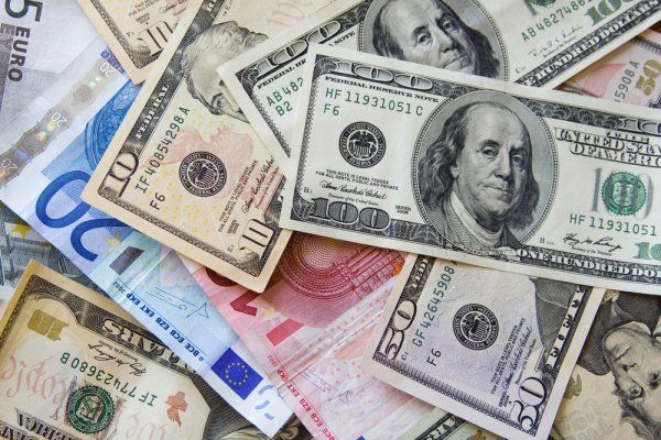 Национальный банк Молдовы установил курс основных валют на 25 мая.