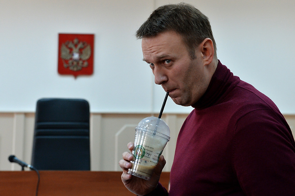 Суд отказался выпустить Навального, обвиняемого по "делу "Ив Роше", под залог. Фото: gazeta.ru.