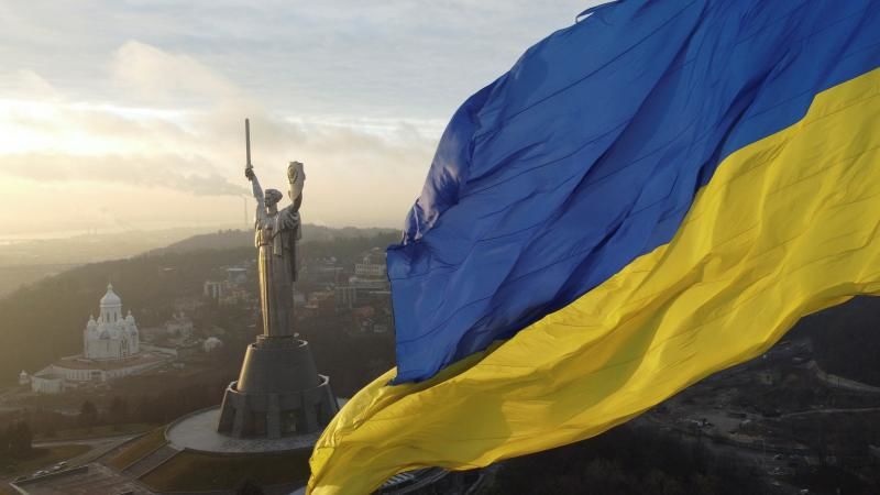 Украина уже получила 924 млн долларов помощи со всего мира.