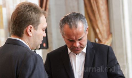 В ближайшие месяцы могут быть выданы ордера на ордер на арест Владимира Плахотнюка и Сергея Яралова.