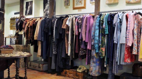 Scandal uriaș! Un magazin de haine second-hand din Chișinău, dat în judecată de Hugo Boss