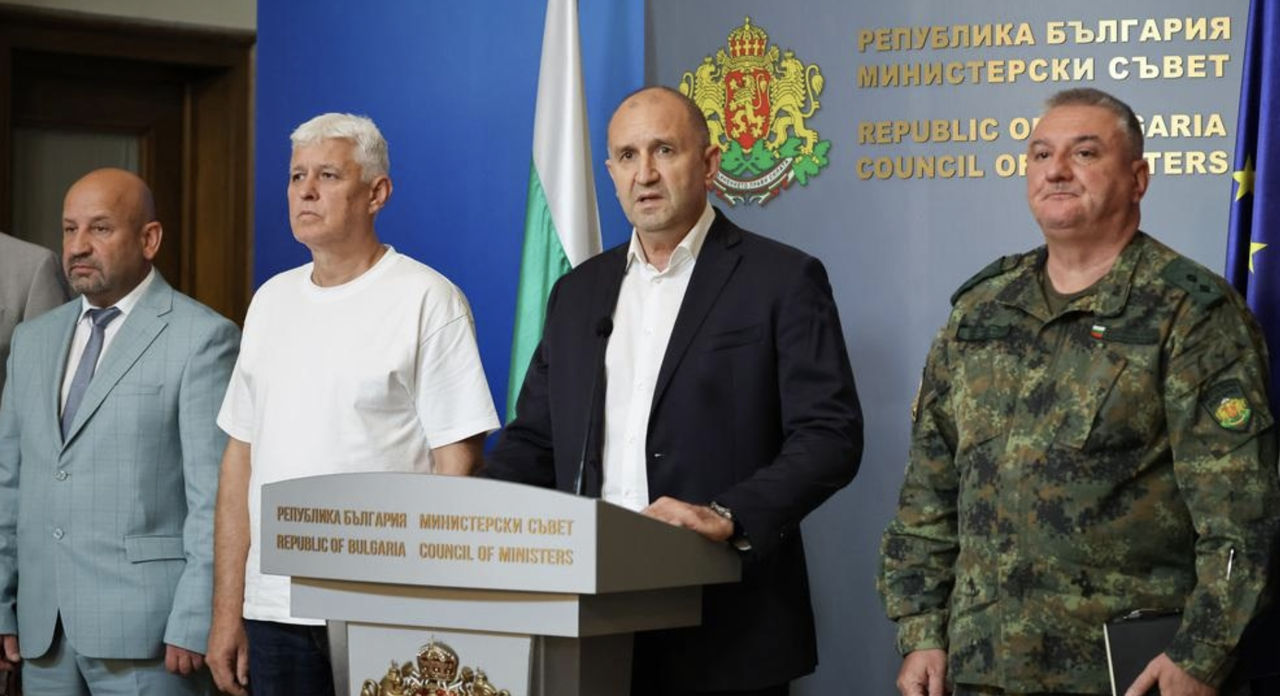 Дрон залетел в Болгарию со стороны Румынии и взорвался в 100 метрах от границы.