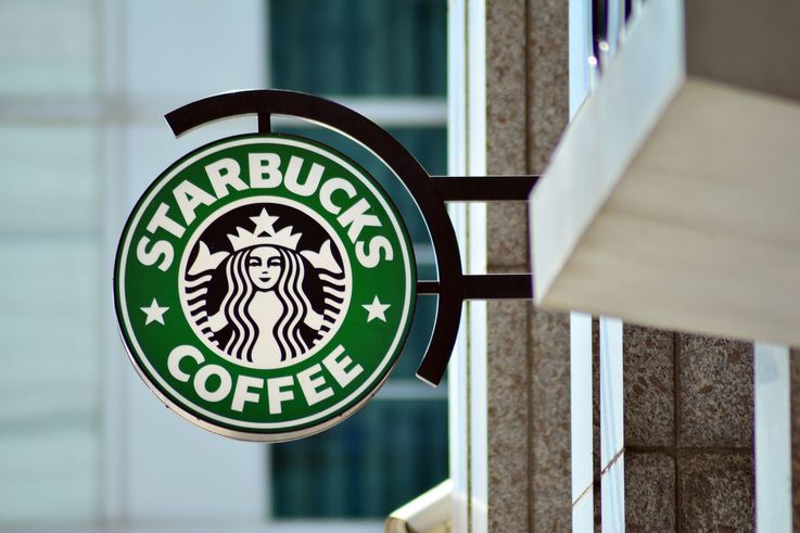 Почему заведения Starbucks столь популярны? Секреты успеха