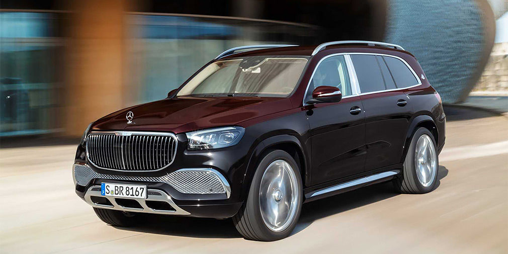 Mercedes показал первый серийный кроссовер Maybach.