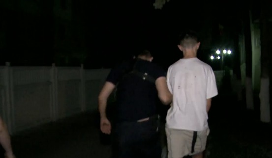 В столице 14-летний подросток пытался ограбить продовольственный магазин.
