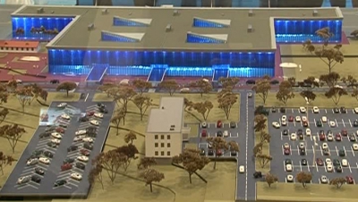 Aeroportul din Chişinău dă start schimbărilor. Aseară, administraţia instituţiei a prezentat macheta noii aerogări.