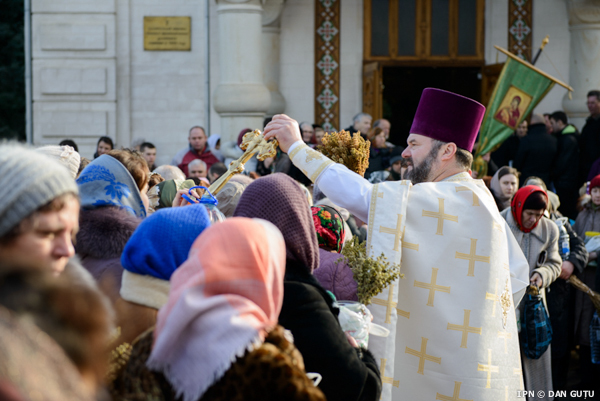 Масленица предшествует Великому Посту.