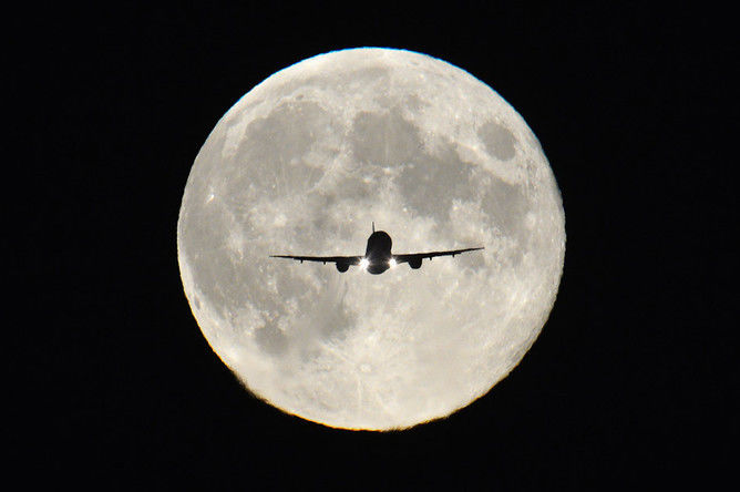 В Лондоне прокомментировали досмотр российского самолета. Фото: Reuters