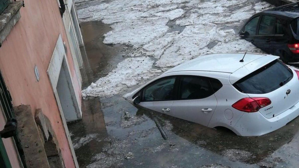  Проливные дожди затопили Падую, Верону и Виченцу..