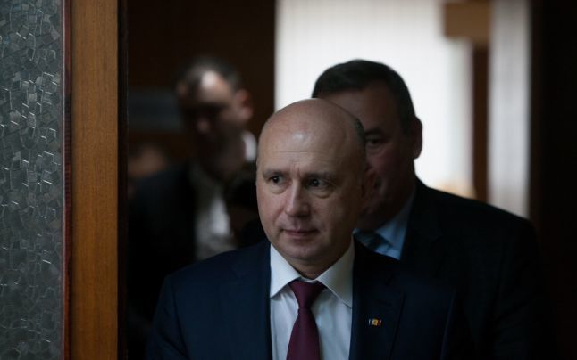 Premierul Pavel Filip susține că în timpul apropiat vor fi procesate toate datele Recensământului populației și locuințelor. Foto: adevarul.ro