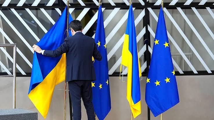 ЕС отклонил запрос Украины на досрочное финансирование.