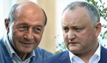 Băsescu îl ia peste picior pe Dodon: Sfidat chiar la el acasă. Foto: point.md