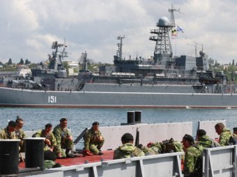 В сфере обычных вооружений Россия находится на уровне Бельгии, а при нынешнем составе вооруженных сил Россия способна решать задачи не более чем в двух вооруженных конфликтах в масштабе чеченского.