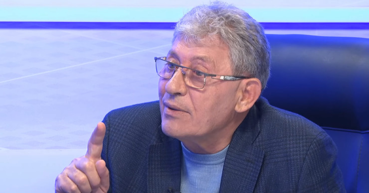 Почетный председатель ЛП Михай Гимпу.