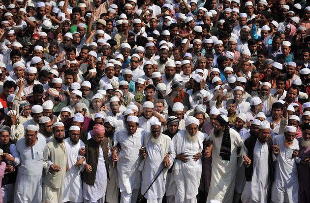 Numersoase ţări arabe, precum Egipt, Qatar, Emiratele Arabe Unite, alături de ţări islamice ca Turcia, Malaysia, Pakistan şi state arabe din Golf şi africane au fost menţionate.