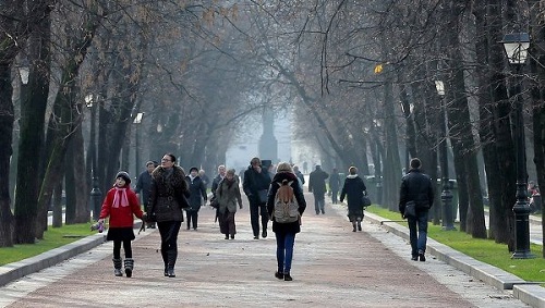 Сегодняшний день выдастся малооблачным, со слабым ветром.
