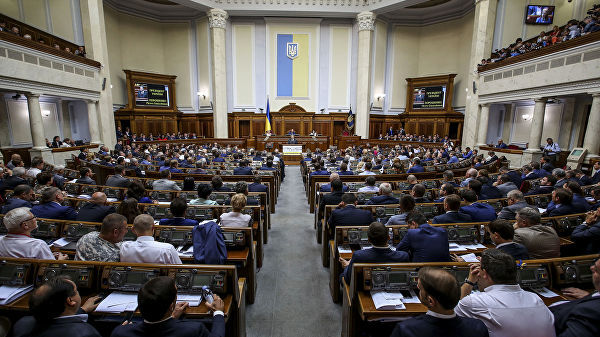 Заявление Мураева прозвучало на фоне решения Рады не продлевать договор о дружбе и сотрудничестве с РФ. 