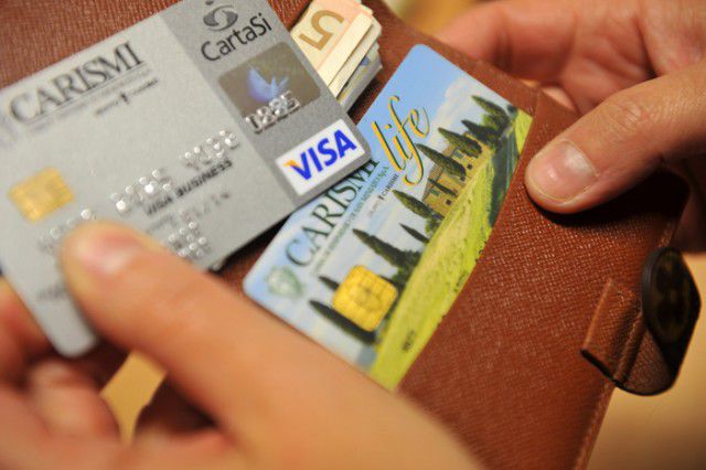 Moldoveni arestați la Padova pentru clonarea cărților de credit. Foto: ansa.it