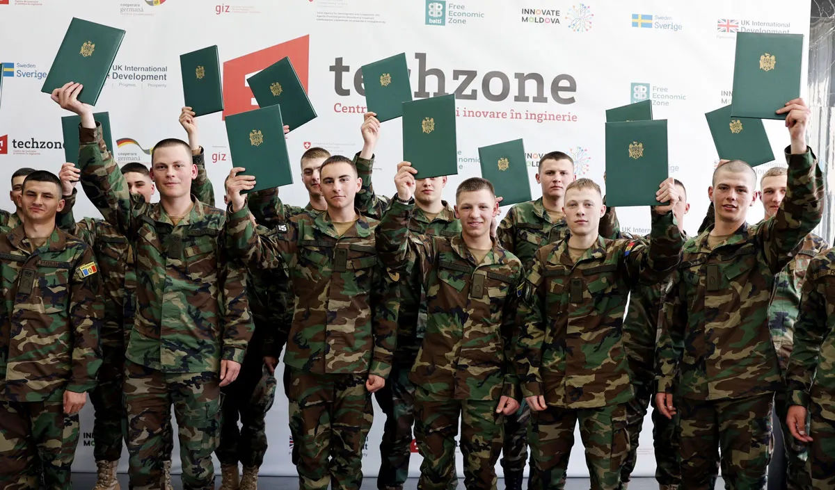 Военных Молдовы обучат созданию собственных предприятий.